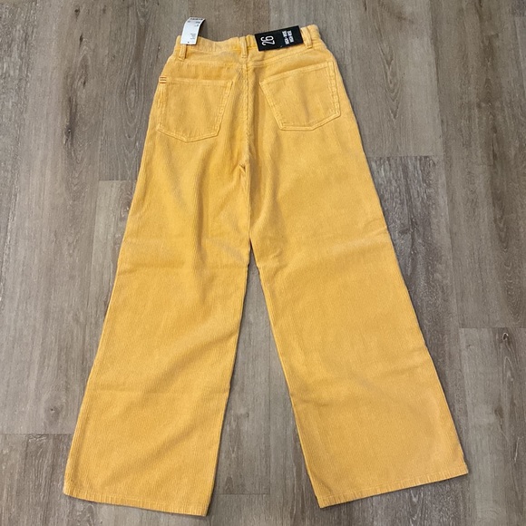 Urban Outfitters high and wide high rise jean - Picture 6 of 7